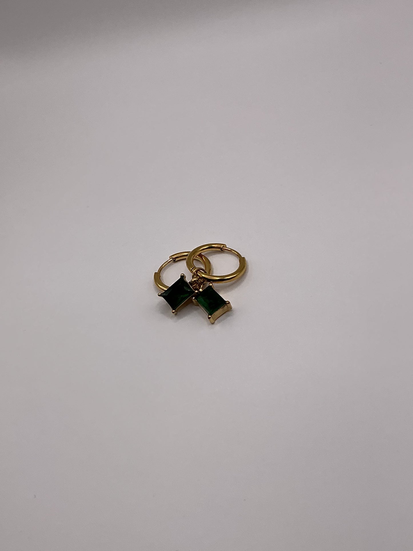 Green Zircon Huggies