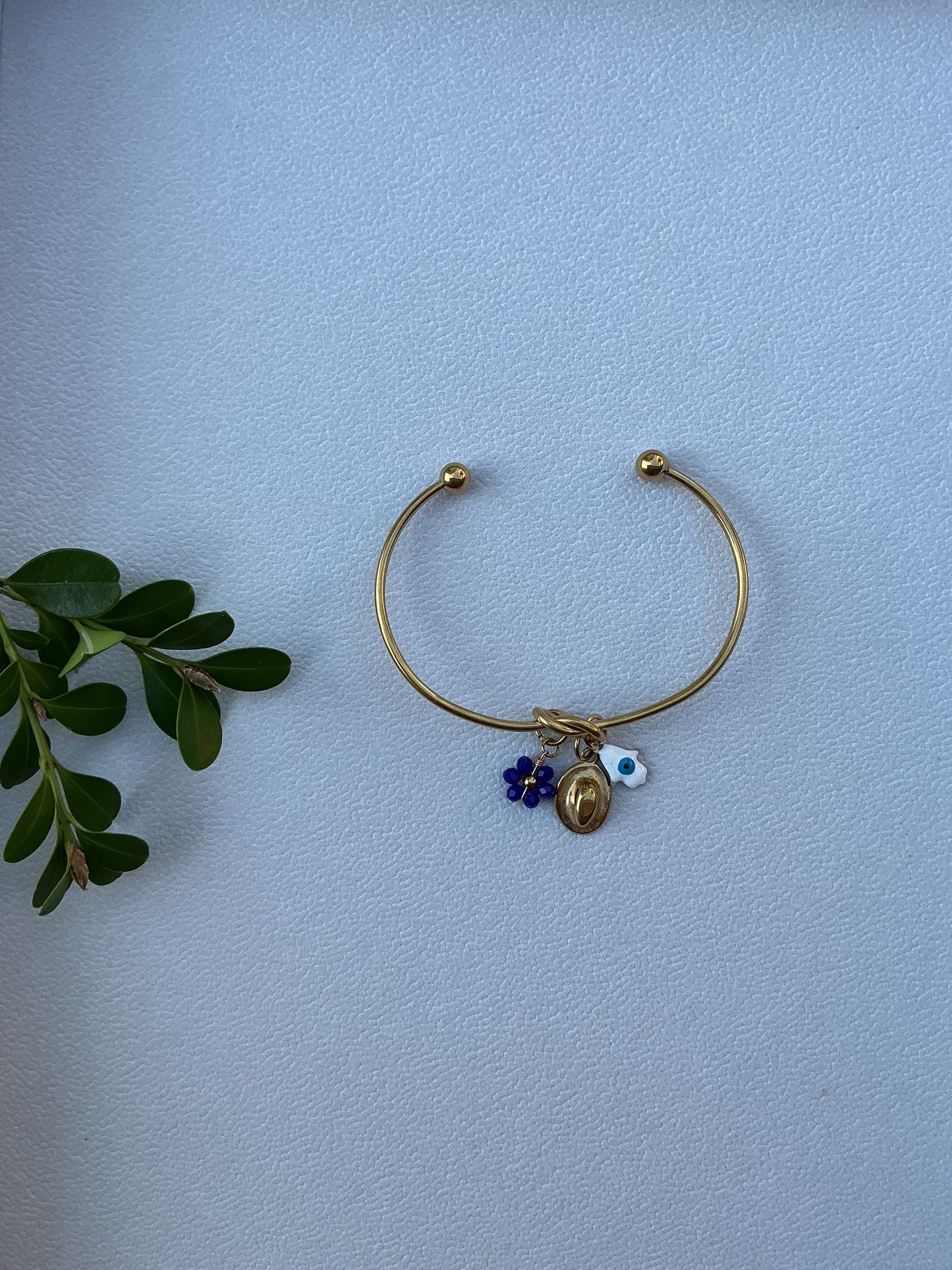 Hat Knot Bracelet