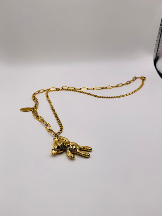 Oso Cariñoso Necklace