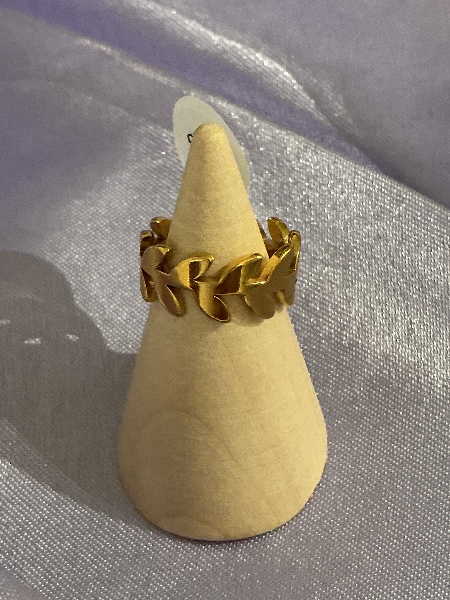 Leaves Ring