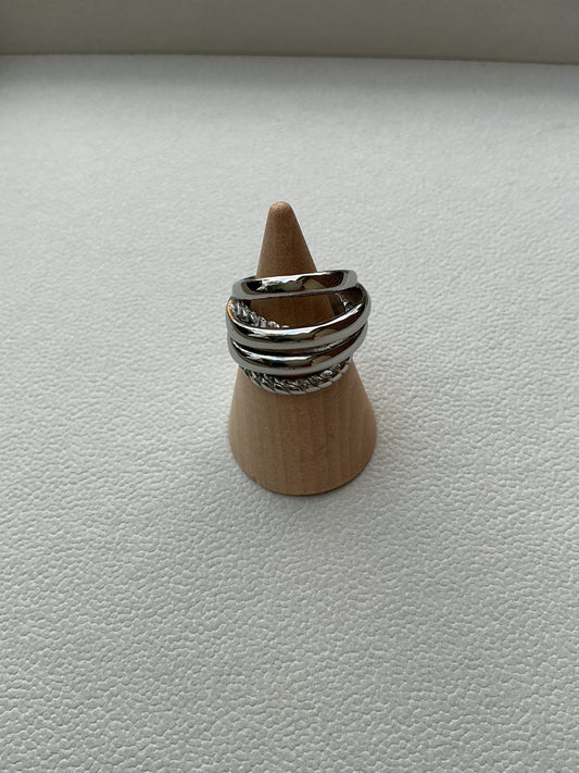 Linked Ring
