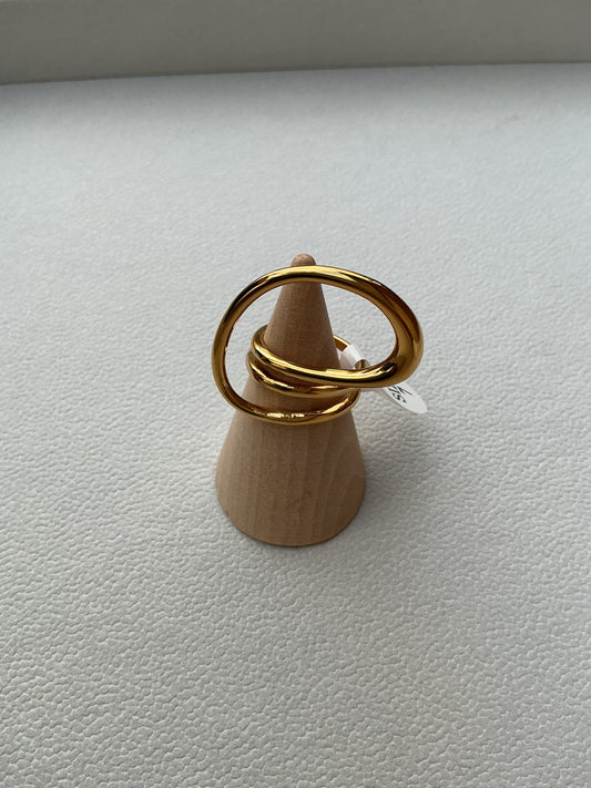 Geometric Ring